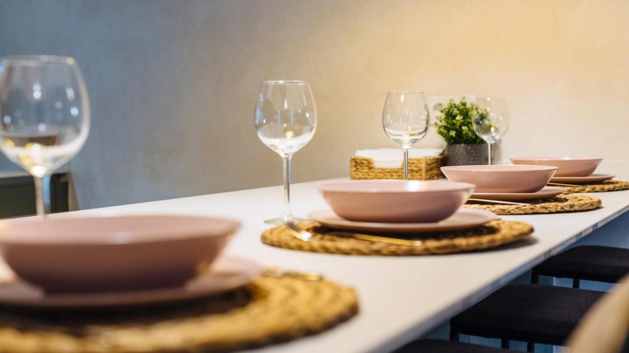סביליה Rocio Suites Apartments מראה חיצוני תמונה