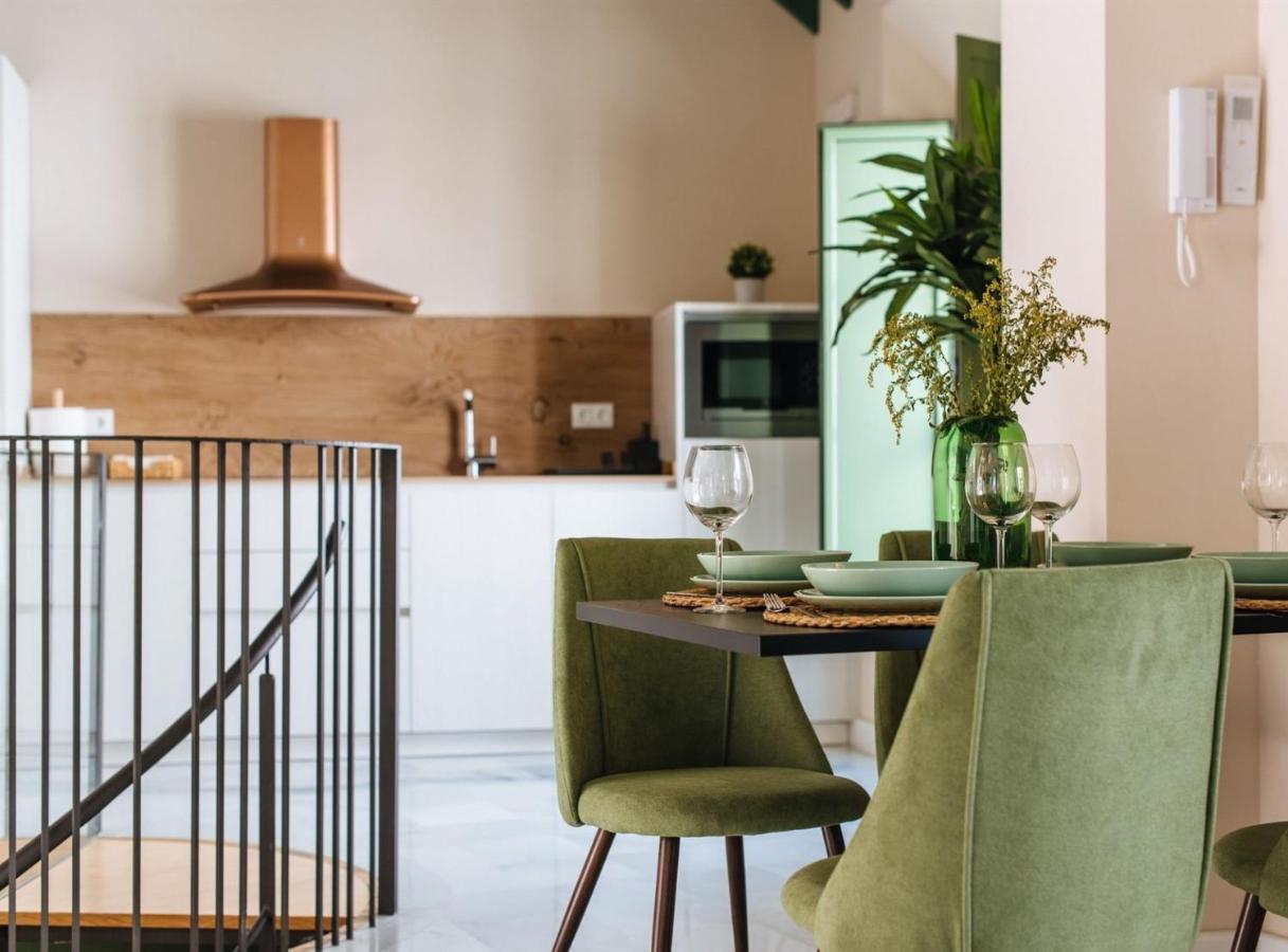 סביליה Rocio Suites Apartments חדר תמונה
